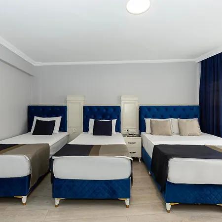 Sirkeci Grand Family & Hotel