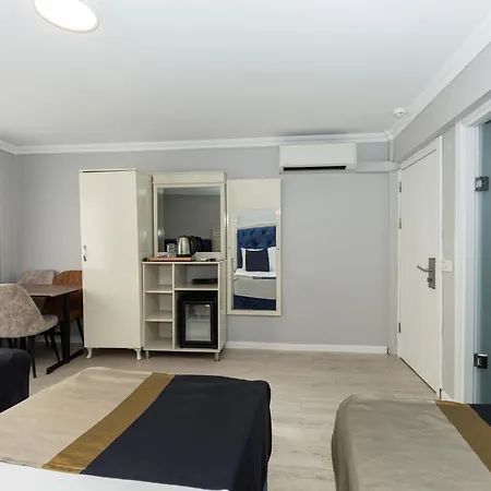Hotel Sirkeci Grand Family & 3*