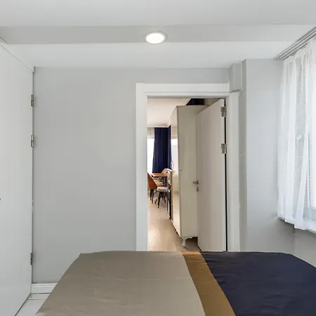 Sirkeci Grand Family & 3*