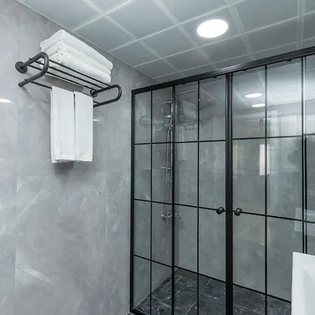 Sirkeci Grand Family &